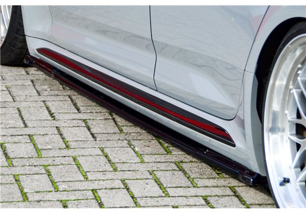 Añadidos laterales Audi RS4 B9