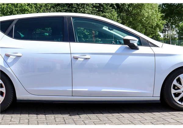 Añadidos laterales Seat Leon 5F 3. puertas  SC