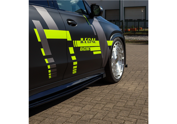 Añadidos laterales Mercedes GLS 63 AMG 4 Matic