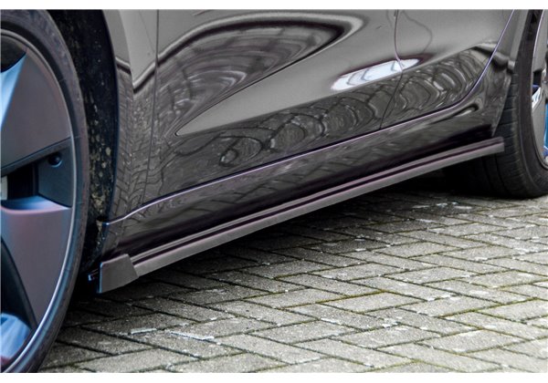 Añadidos laterales Tesla Model 3 desde año 2017-