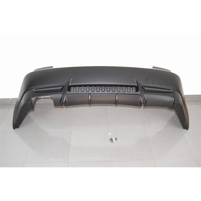 Añadido trasero Mercedes Benz C43 AMG Facelift