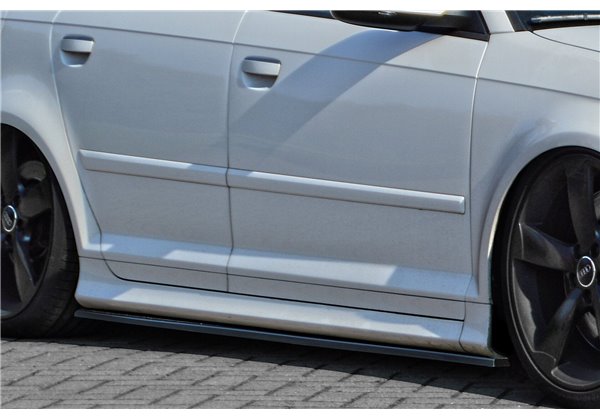 Añadidos laterales Audi RS3 8PA año 2011-2012