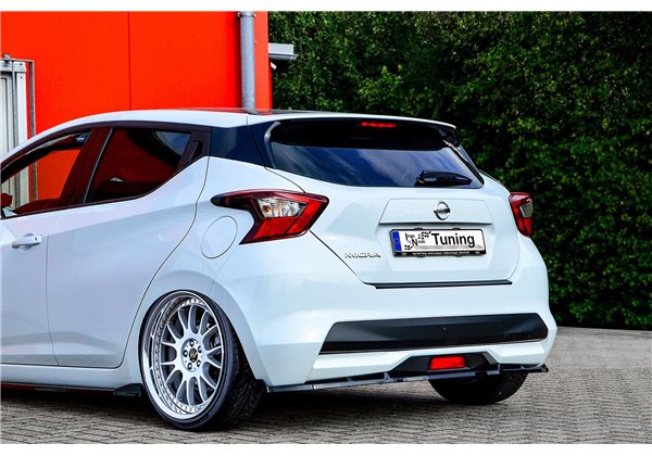 Añadido aleron Nissan Micra 5 K14