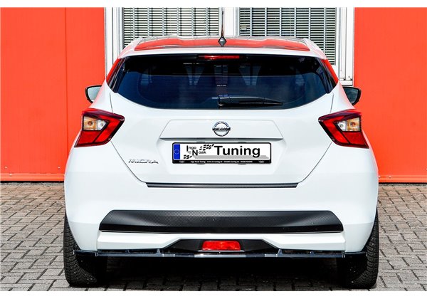 Añadido aleron Nissan Micra 5 K14