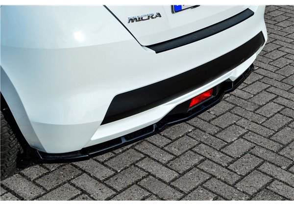 Añadido aleron Nissan Micra 5 K14
