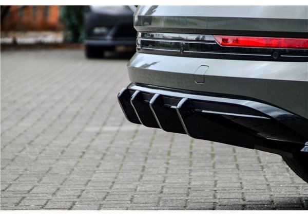 Añadidos Audi E-Tron Quattro S-Line