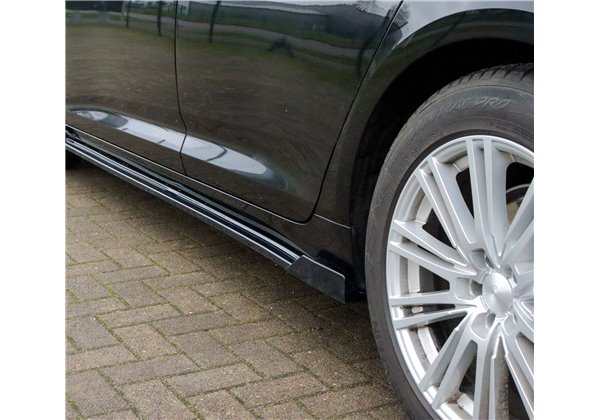 Añadidos laterales Audi A6 C8 Typ F2