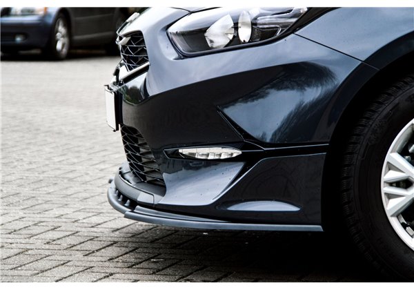 Labio delantero Kia Ceed CD desde año 2021-