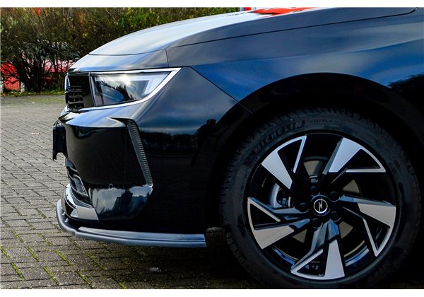 Labio delantero Opel Astra L Standard