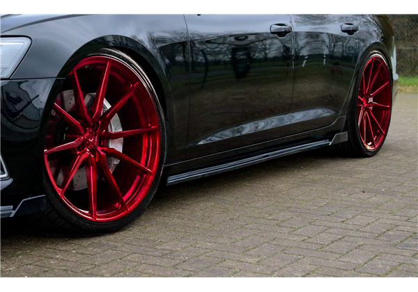 Añadidos laterales Audi A6 C8 Typ F2