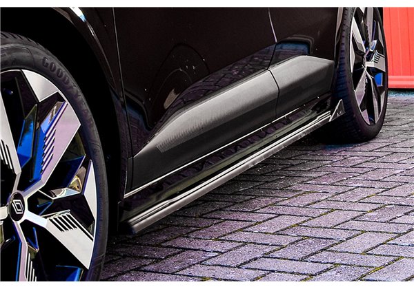 Añadidos laterales Renault Megane E-Tech RCB