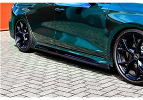 Añadidos laterales Audi RS3 8Y