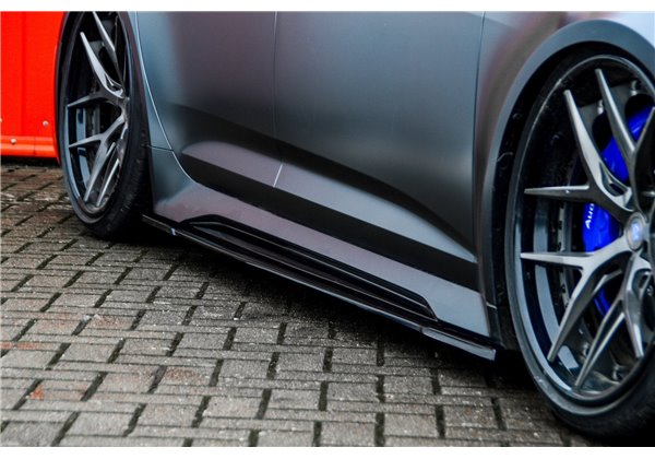 Añadidos laterales Audi RS6 C8 desde año 2019-