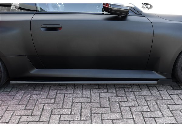 Añadidos laterales BMW M2 G87