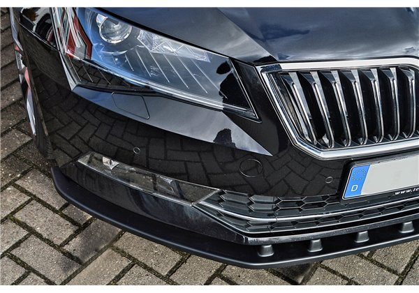 Labio delantero Skoda Superb 3V año 2015-