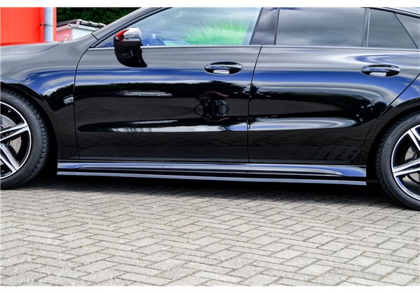 Añadidos laterales Mercedes CLA X118 C118 AMG-Line desde año 2019-