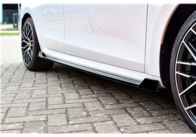 Añadidos laterales Skoda Octavia RS NX