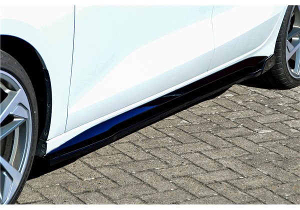 Añadidos laterales Audi A3 8Y S-Line + S3