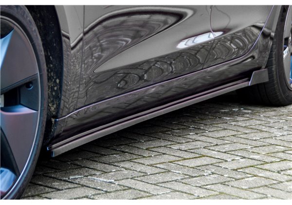 Añadidos laterales Tesla Model 3 desde año 2017-