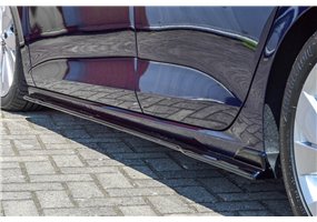 Añadidos laterales Volkswagen Golf 8