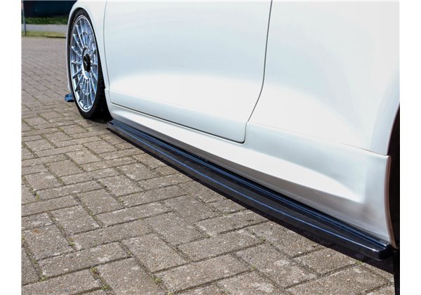 Añadidos laterales Volkswagen Scirocco 3 con R-Line