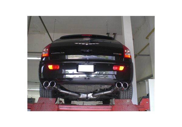 Escape deportivo Fox Chrysler 300C 6,1l SRT8 317kW Todos
