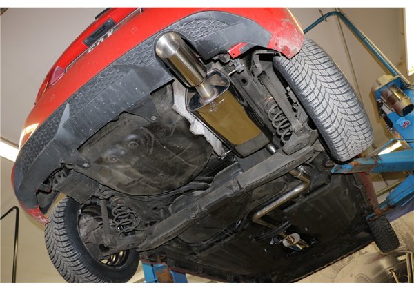 Escape deportivo Fox Ford Fiesta VII - JHH 2017