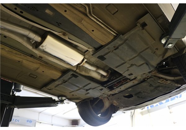 Escape deportivo Fox Ford Galaxy WA6 2011-2015