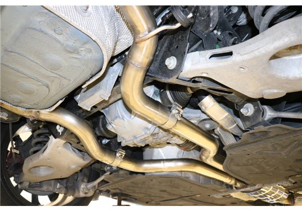 Escape deportivo Fox Jaguar XE 2,0l 184kW Todos