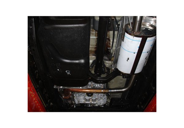 Escape deportivo Fox Nissan Pathfinder Todos