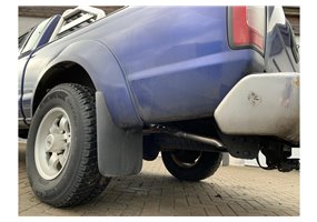 Escape deportivo Fox Nissan NP300 Todos