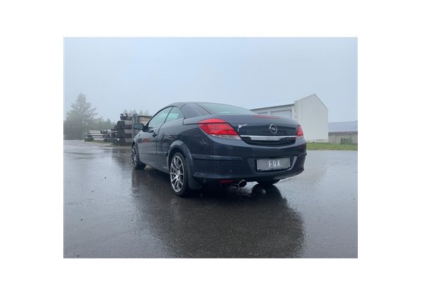 Escape deportivo Fox Opel Astra H TwinTop Todos