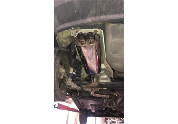 Escape deportivo Fox Skoda Rapid Limousine Todos