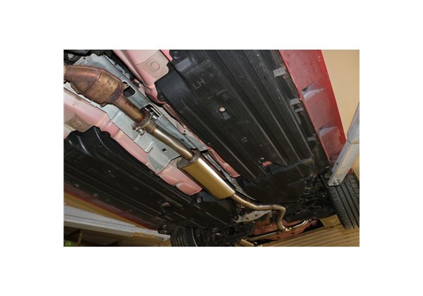 Escape deportivo Fox Subaru Impreza GJ Todos