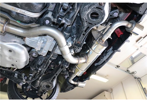 Escape deportivo Fox Toyota Yaris GR 2020