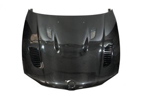 Capó Carbono BMW E81 / E82 / E87 / E88 Look M3 GTR 4 Tomas