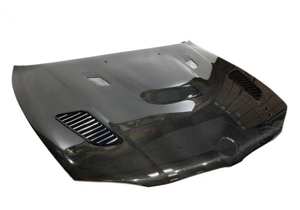 Capó Carbono BMW E81 / E82 / E87 / E88 Look M3 GTR 4 Tomas