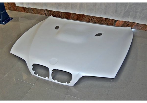 Capó Fibra BMW E39 96-02 Con Toma Look M3