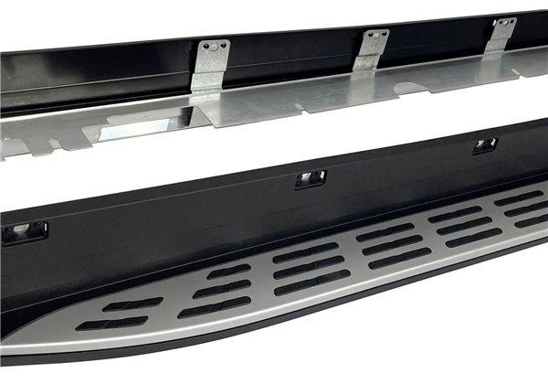 Estribos Mercedes EQB