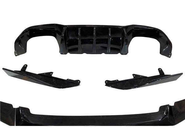 Kit De Carrocería BMW F87 Look M2 CS Performance Brillante Negro