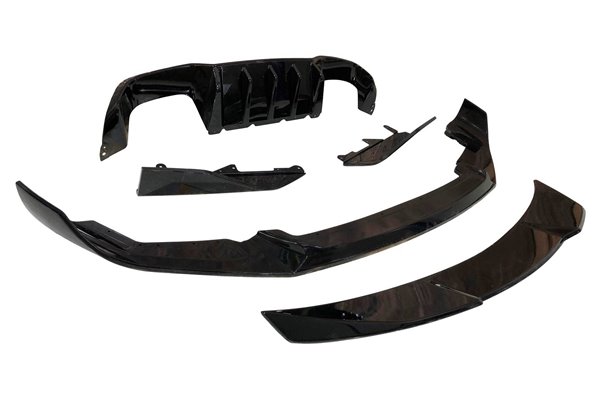 Kit De Carrocería BMW F87 Look M2 CS Performance Brillante Negro