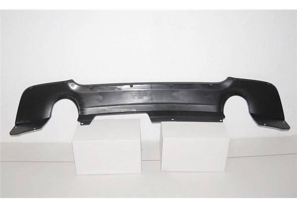 Difusor Trasero BMW E92 / E93 06-14 335I Look Mtech Doble Salida ABS