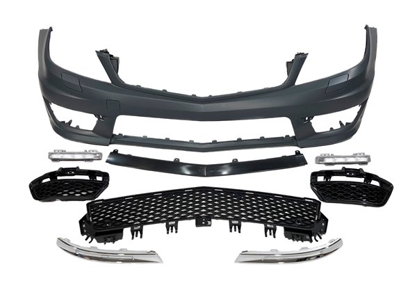 Paragolpes Delantero Mercedes W204 Coupe / 4 Puertas 2007-2013 look AMG C63 Sensores