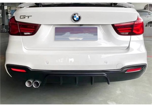 Difusor Trasero BMW F34 GT 2 Salidas simples Brillante Negro