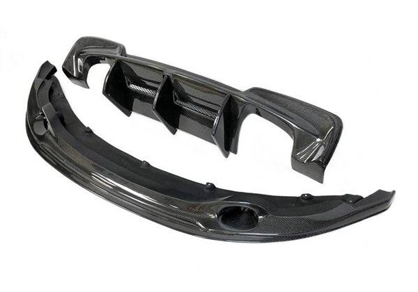 Kit De Carrocería BMW E82 / E88 M1 Carbono