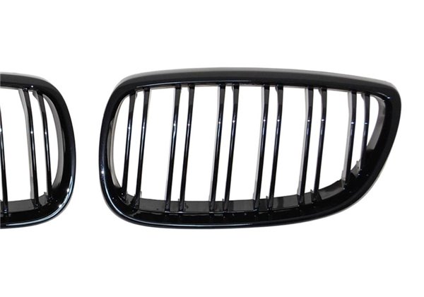 Parrilla BMW E92 2006-2009 Look M4