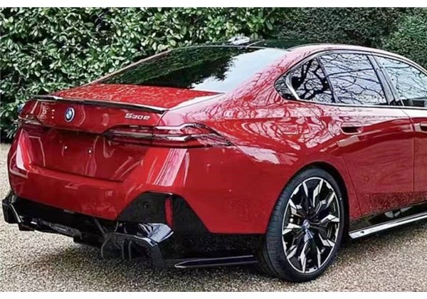 Kit De Carrocería BMW G60 / G61 Look M Performance Brillante Negro