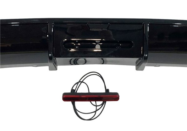 Difusor Trasero Volkswagen Golf 7.5 Look TCR Negro Brillante Red Light