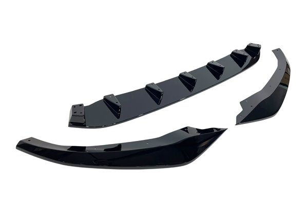 Spoiler Delantero Audi Q8 2024+ Look RSQ8 Negro Brillante