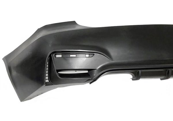 Paragolpes Trasero BMW E90 2005-2012 Look M4